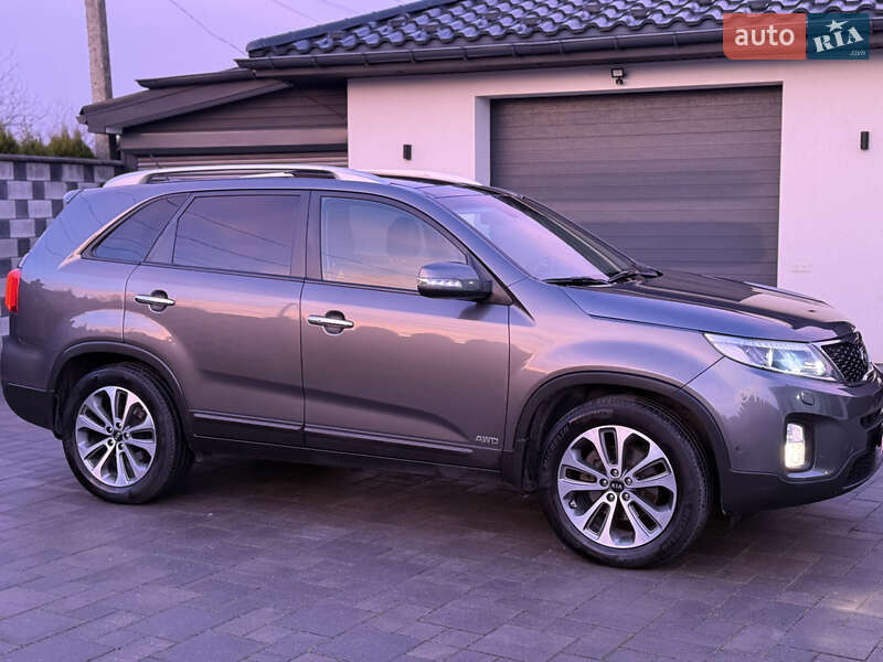 Позашляховик / Кросовер Kia Sorento 2013 в Рівному