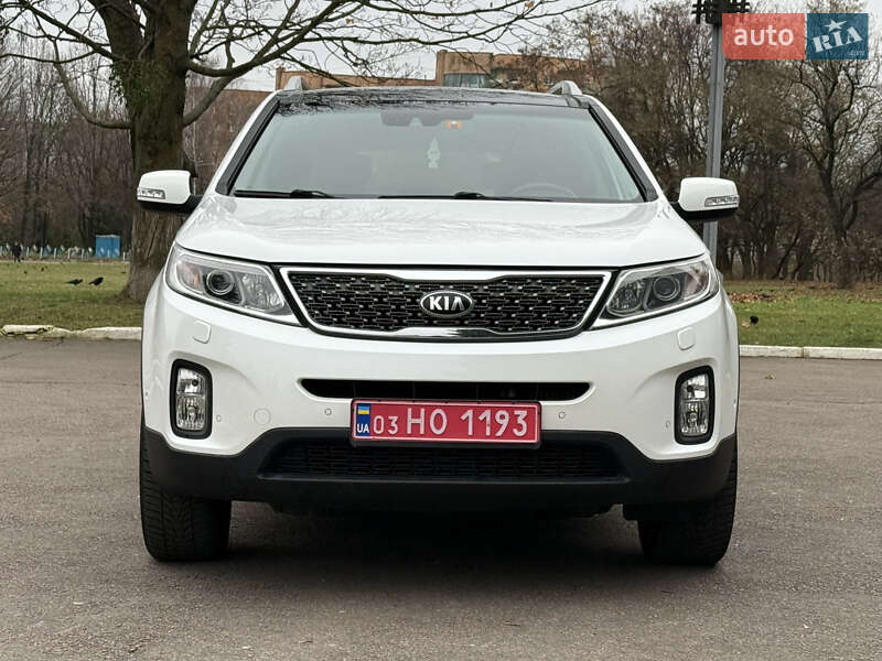 Внедорожник / Кроссовер Kia Sorento 2015 в Ровно