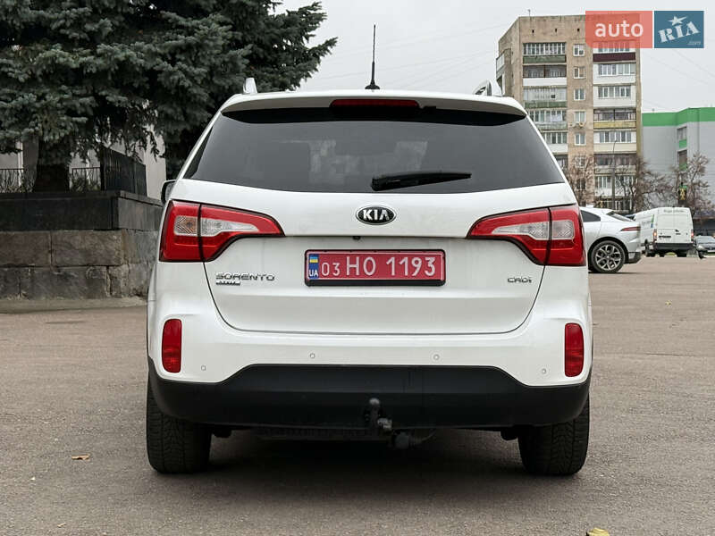 Внедорожник / Кроссовер Kia Sorento 2015 в Ровно