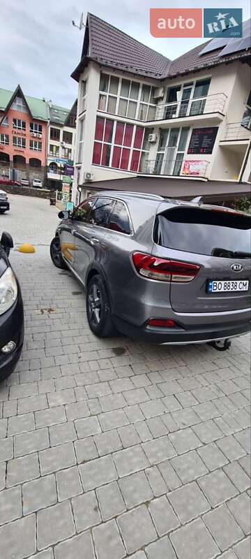 Внедорожник / Кроссовер Kia Sorento 2015 в Яремче