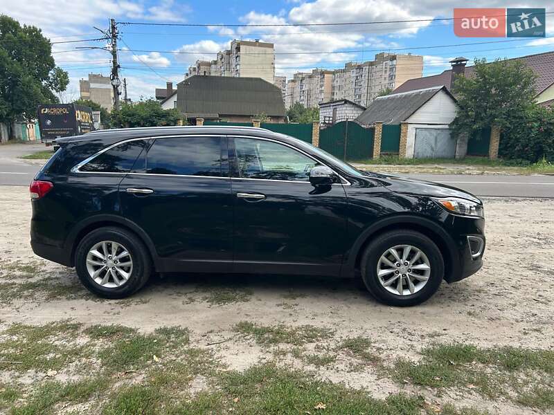 Внедорожник / Кроссовер Kia Sorento 2017 в Киеве