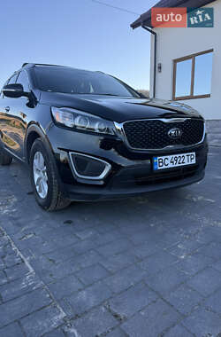 Позашляховик / Кросовер Kia Sorento 2016 в Жовкві