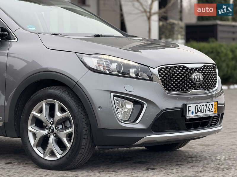 Позашляховик / Кросовер Kia Sorento 2015 в Стрию