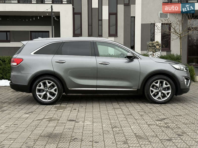 Позашляховик / Кросовер Kia Sorento 2015 в Стрию