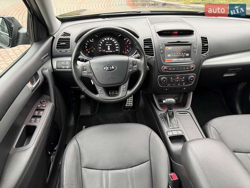 Позашляховик / Кросовер Kia Sorento 2014 в Луцьку