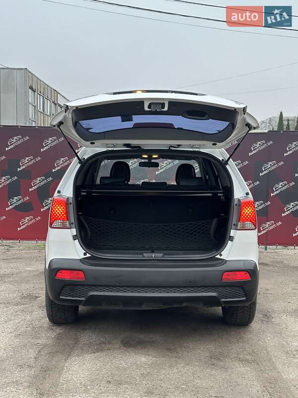 Внедорожник / Кроссовер Kia Sorento 2012 в Сумах