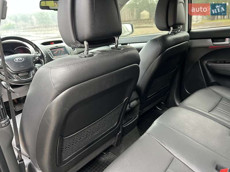 Внедорожник / Кроссовер Kia Sorento 2014 в Радивилове