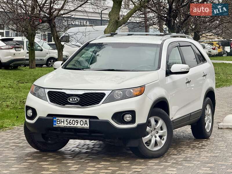 Внедорожник / Кроссовер Kia Sorento 2010 в Одессе