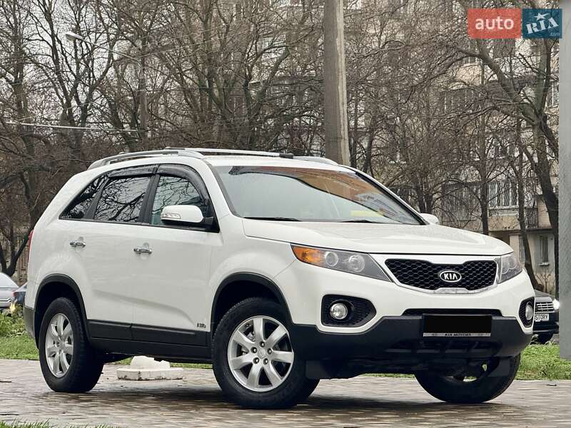 Внедорожник / Кроссовер Kia Sorento 2010 в Одессе
