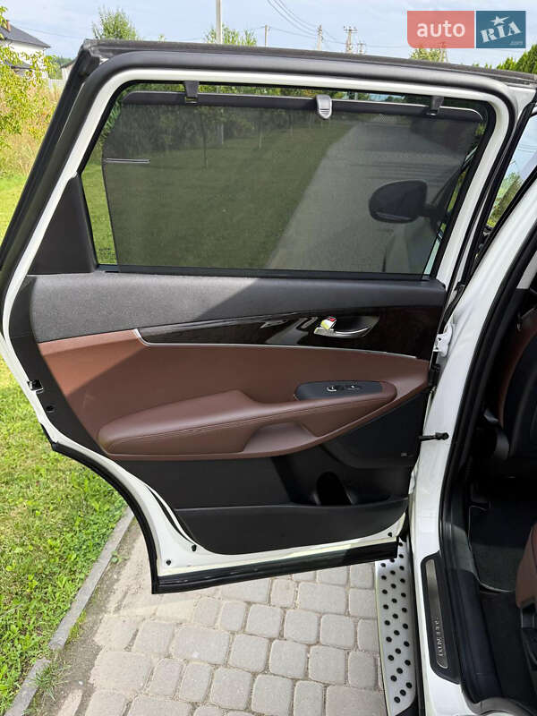 Внедорожник / Кроссовер Kia Sorento 2015 в Львове