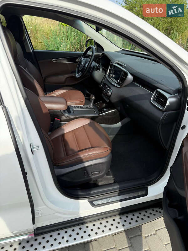 Внедорожник / Кроссовер Kia Sorento 2015 в Львове