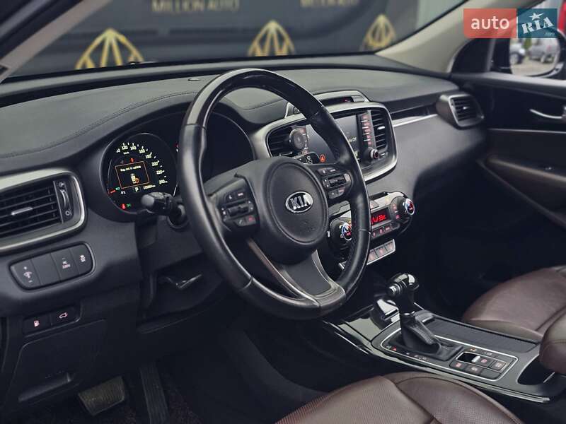 Внедорожник / Кроссовер Kia Sorento 2016 в Киеве