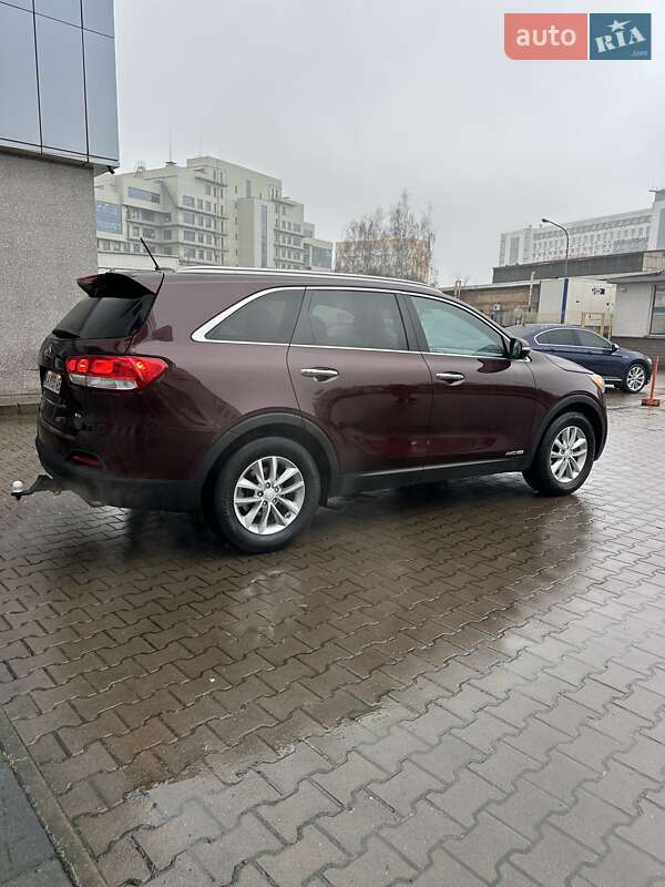 Позашляховик / Кросовер Kia Sorento 2017 в Києві фото 6 Позашляховик / Кросовер Kia Sorento 2017 в Києві
