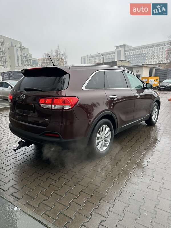 Позашляховик / Кросовер Kia Sorento 2017 в Києві фото 9 Позашляховик / Кросовер Kia Sorento 2017 в Києві