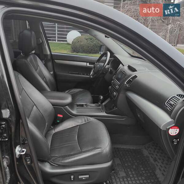 Позашляховик / Кросовер Kia Sorento 2013 в Черкасах фото 18 Позашляховик / Кросовер Kia Sorento 2013 в Черкасах
