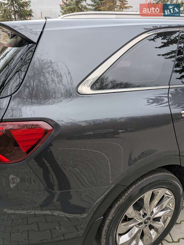 Внедорожник / Кроссовер Kia Sorento 2017 в Тернополе