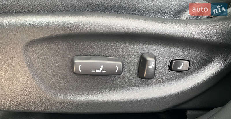 Позашляховик / Кросовер Kia Sorento 2012 в Львові фото 8 Позашляховик / Кросовер Kia Sorento 2012 в Львові