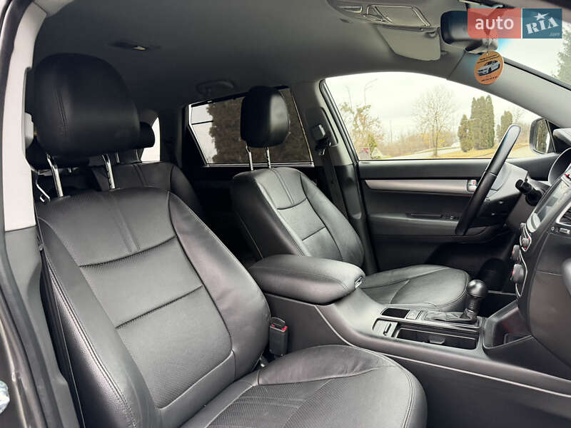 Внедорожник / Кроссовер Kia Sorento 2014 в Дубно фото 31 Внедорожник / Кроссовер Kia Sorento 2014 в Дубно