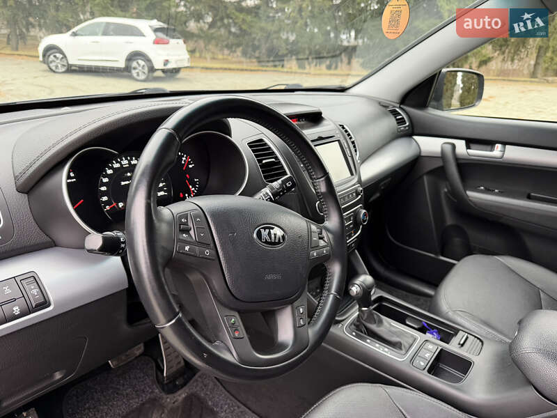 Внедорожник / Кроссовер Kia Sorento 2014 в Дубно фото 48 Внедорожник / Кроссовер Kia Sorento 2014 в Дубно