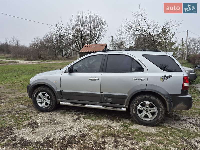 Внедорожник / Кроссовер Kia Sorento 2006 в Днепре