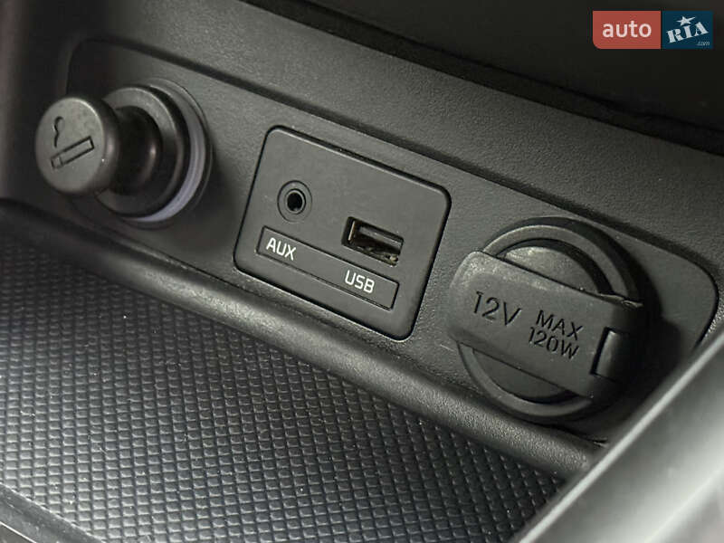 Внедорожник / Кроссовер Kia Sorento 2015 в Ровно фото 63 Внедорожник / Кроссовер Kia Sorento 2015 в Ровно