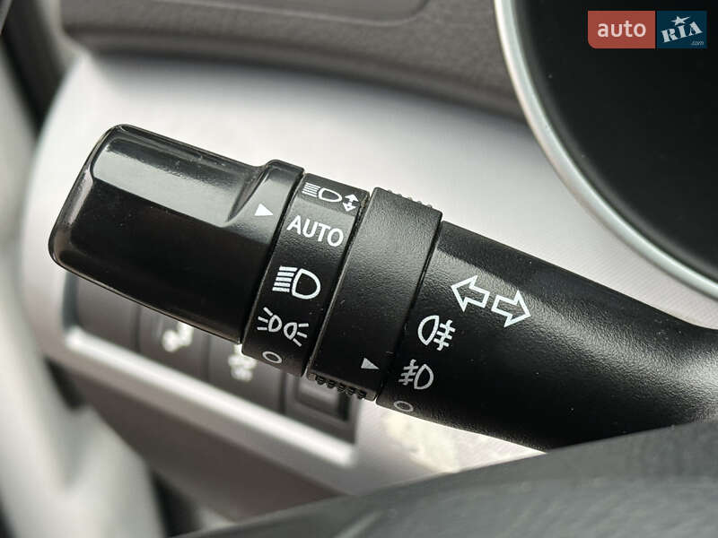 Внедорожник / Кроссовер Kia Sorento 2015 в Ровно фото 71 Внедорожник / Кроссовер Kia Sorento 2015 в Ровно