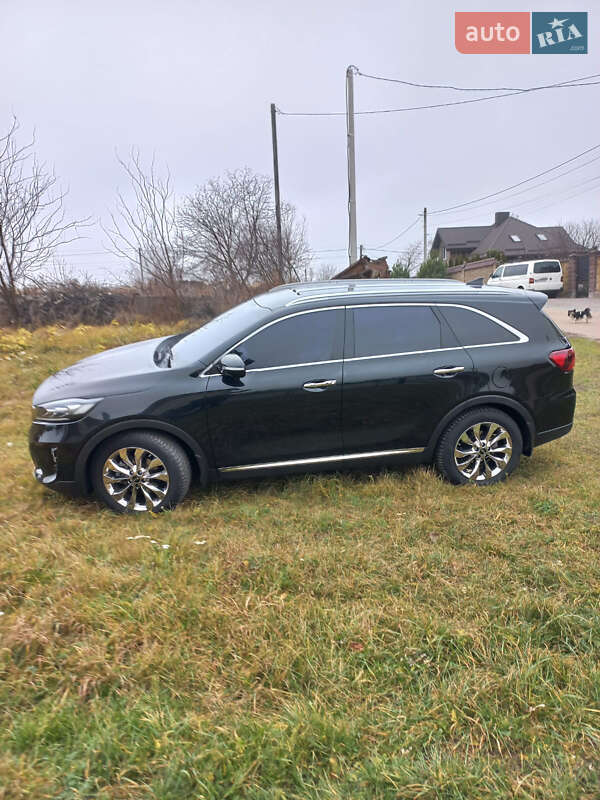 Внедорожник / Кроссовер Kia Sorento 2017 в Ровно фото 4 Внедорожник / Кроссовер Kia Sorento 2017 в Ровно