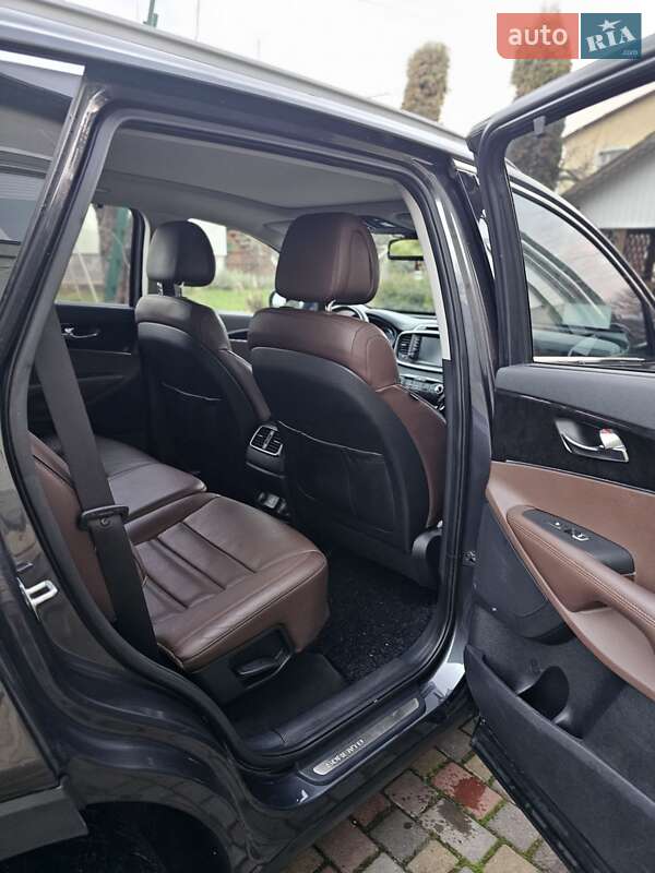 Внедорожник / Кроссовер Kia Sorento 2014 в Остроге