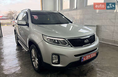 Внедорожник / Кроссовер Kia Sorento 2013 в Краснограде