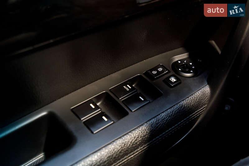 Позашляховик / Кросовер Kia Sorento 2013 в Луцьку