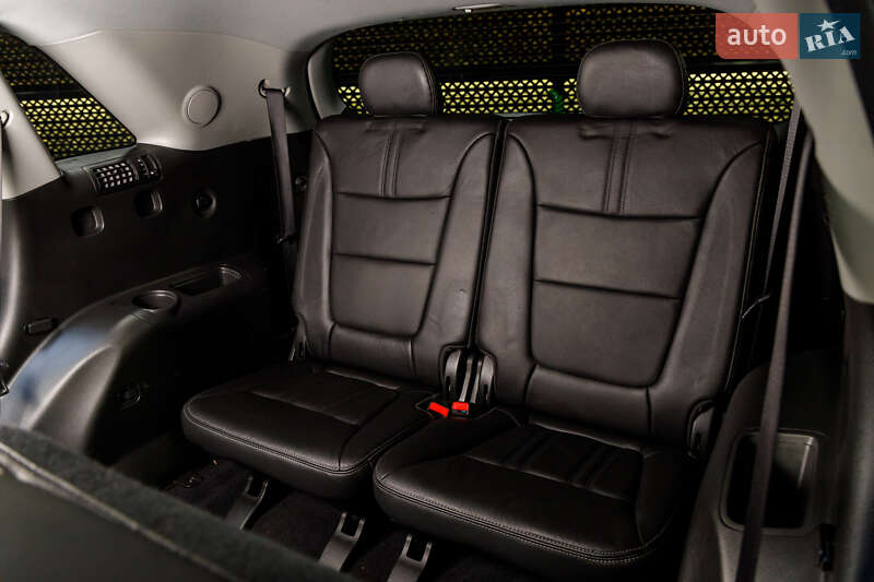 Позашляховик / Кросовер Kia Sorento 2013 в Луцьку