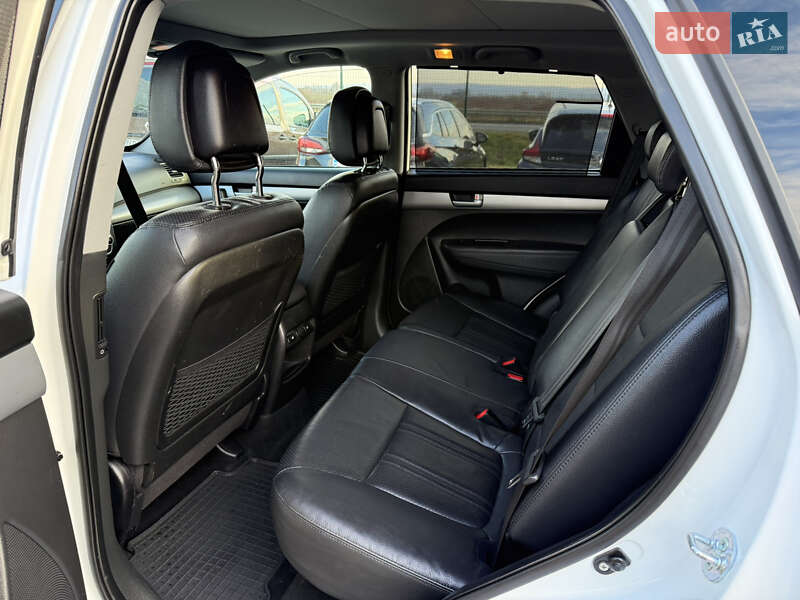 Внедорожник / Кроссовер Kia Sorento 2013 в Дубно фото 7 Внедорожник / Кроссовер Kia Sorento 2013 в Дубно