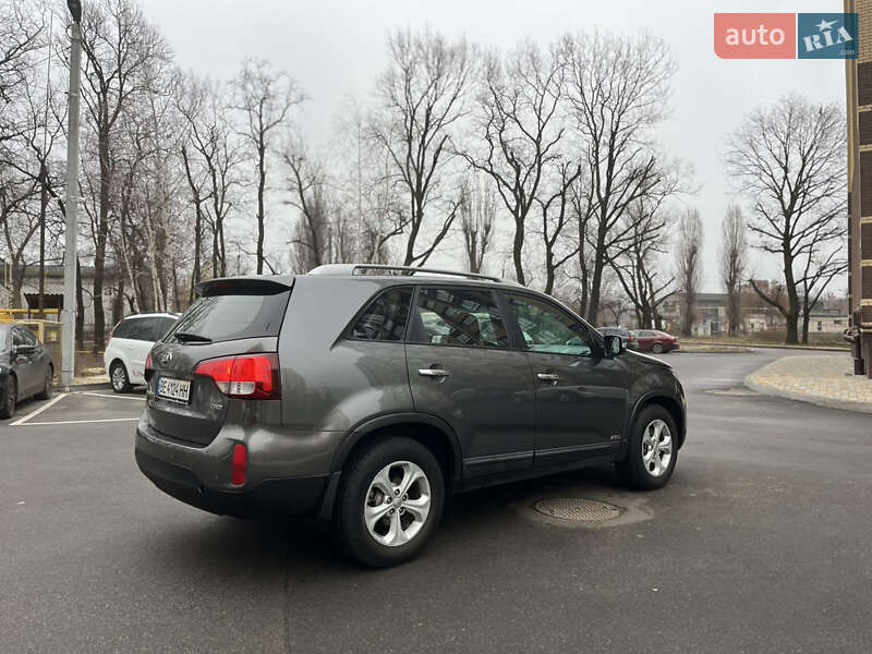 Позашляховик / Кросовер Kia Sorento 2013 в Чернігові
