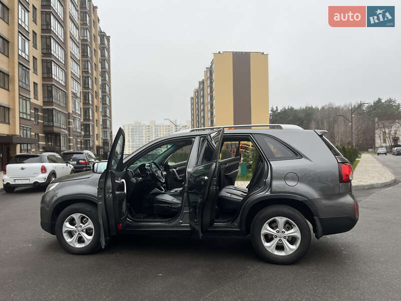 Позашляховик / Кросовер Kia Sorento 2013 в Чернігові