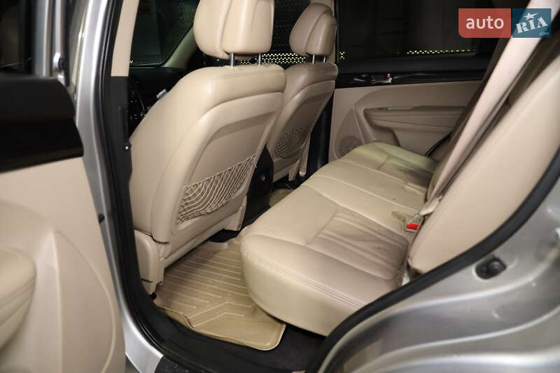 Позашляховик / Кросовер Kia Sorento 2012 в Луцьку