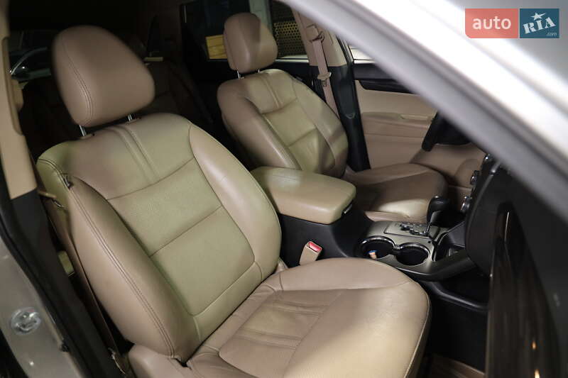Позашляховик / Кросовер Kia Sorento 2012 в Луцьку