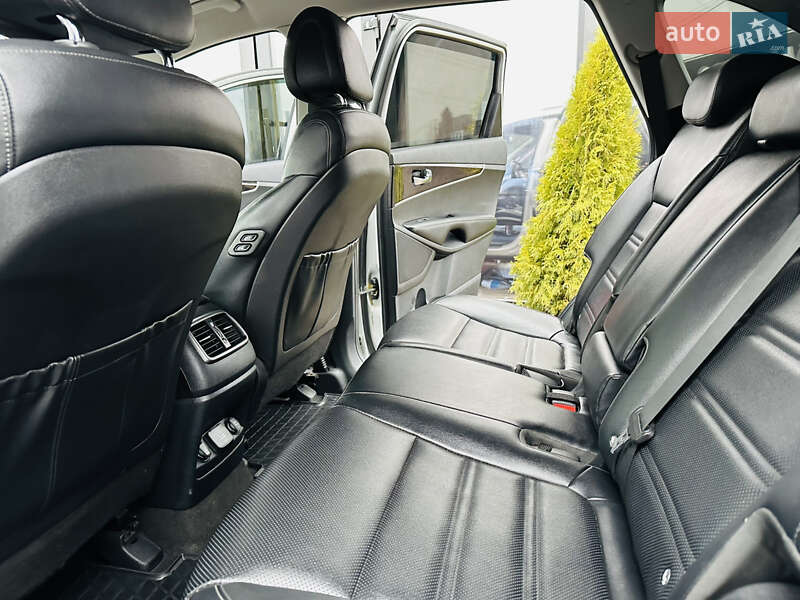 Позашляховик / Кросовер Kia Sorento 2015 в Харкові фото 16 Позашляховик / Кросовер Kia Sorento 2015 в Харкові