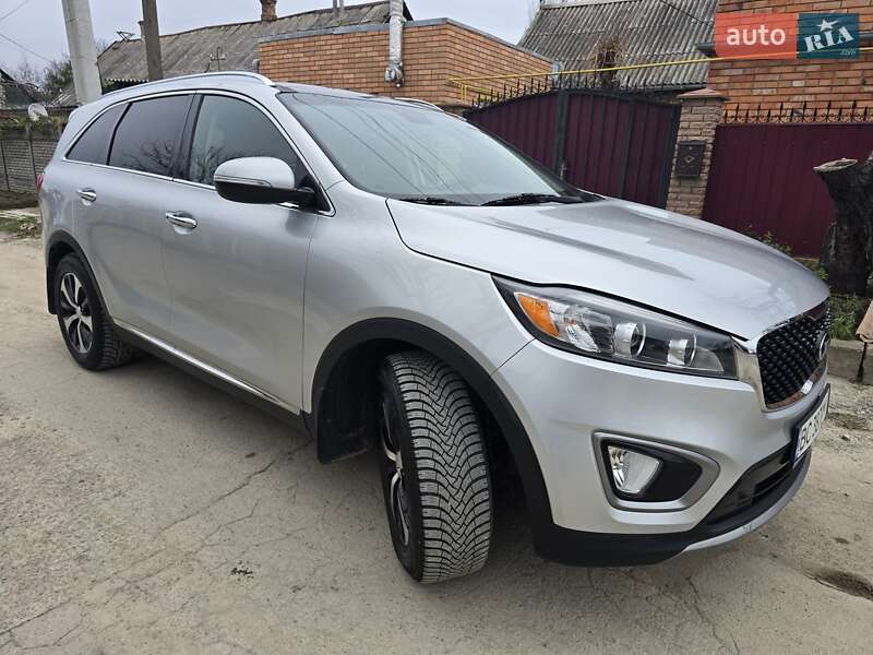 Внедорожник / Кроссовер Kia Sorento 2015 в Запорожье