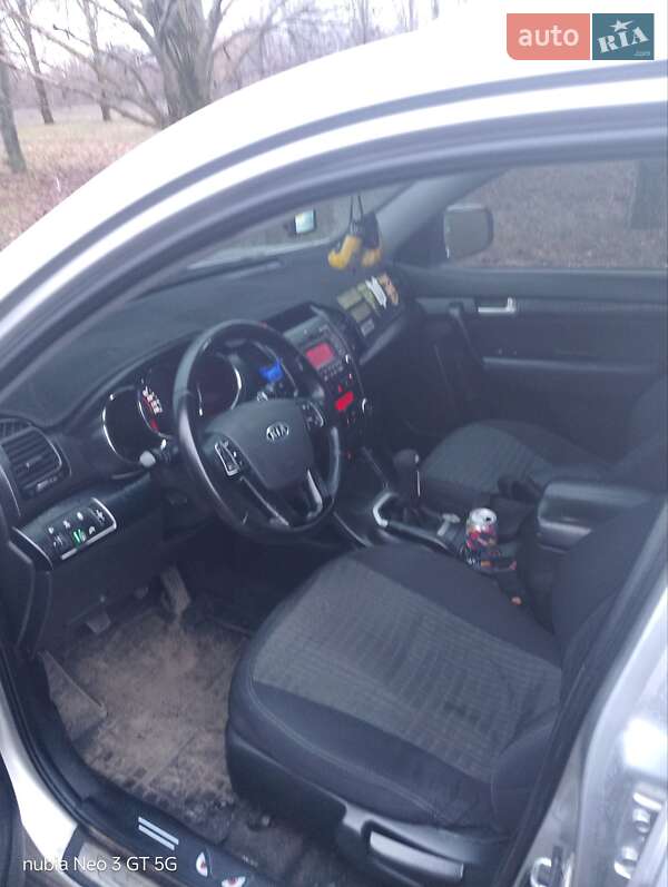 Внедорожник / Кроссовер Kia Sorento 2011 в Долинской фото 5 Внедорожник / Кроссовер Kia Sorento 2011 в Долинской