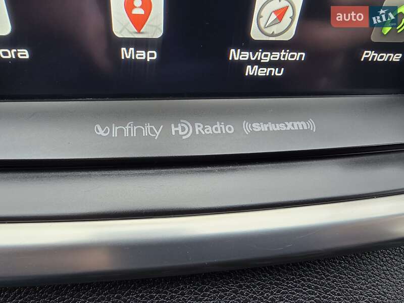 Внедорожник / Кроссовер Kia Sorento 2015 в Запорожье