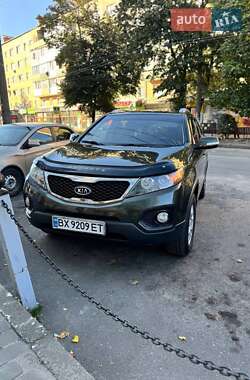 Позашляховик / Кросовер Kia Sorento 2010 в Хмельницькому