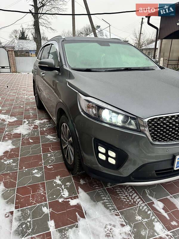 Позашляховик / Кросовер Kia Sorento 2016 в Тернополі