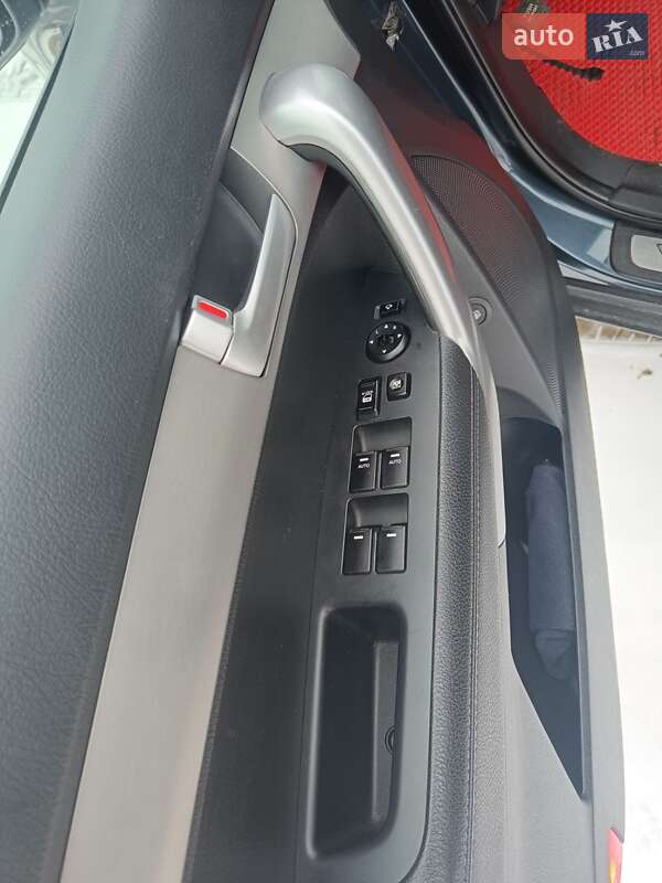 Внедорожник / Кроссовер Kia Sorento 2009 в Нетешине