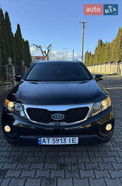 Внедорожник / Кроссовер Kia Sorento 2011 в Надворной