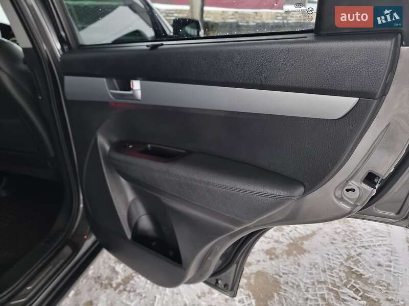 Позашляховик / Кросовер Kia Sorento 2014 в Вінниці