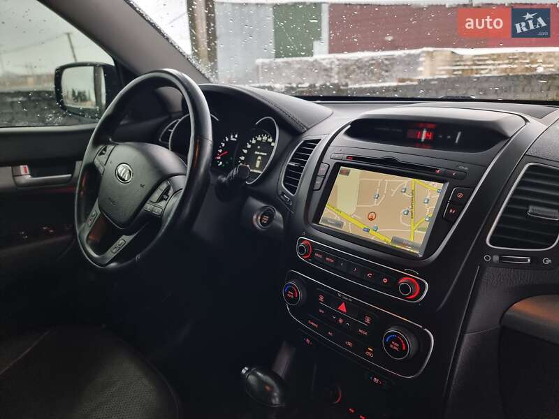 Позашляховик / Кросовер Kia Sorento 2014 в Вінниці