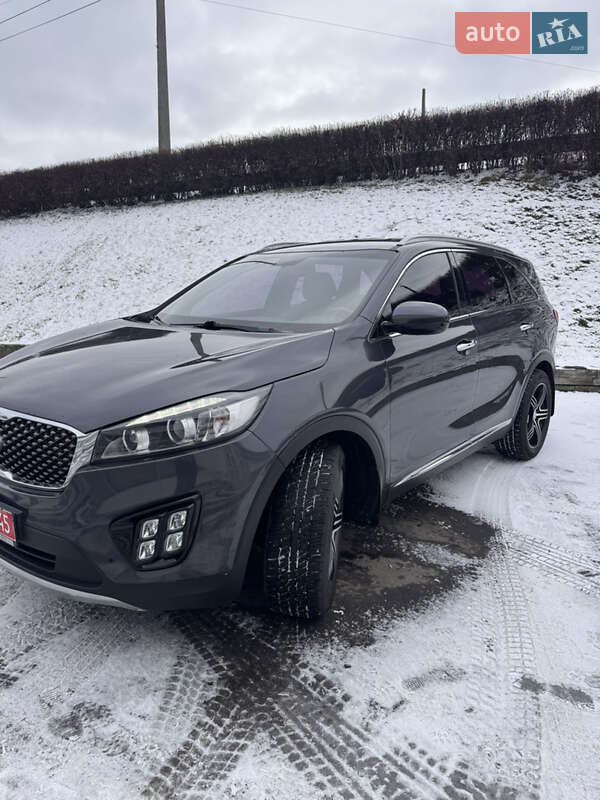 Позашляховик / Кросовер Kia Sorento 2016 в Луцьку