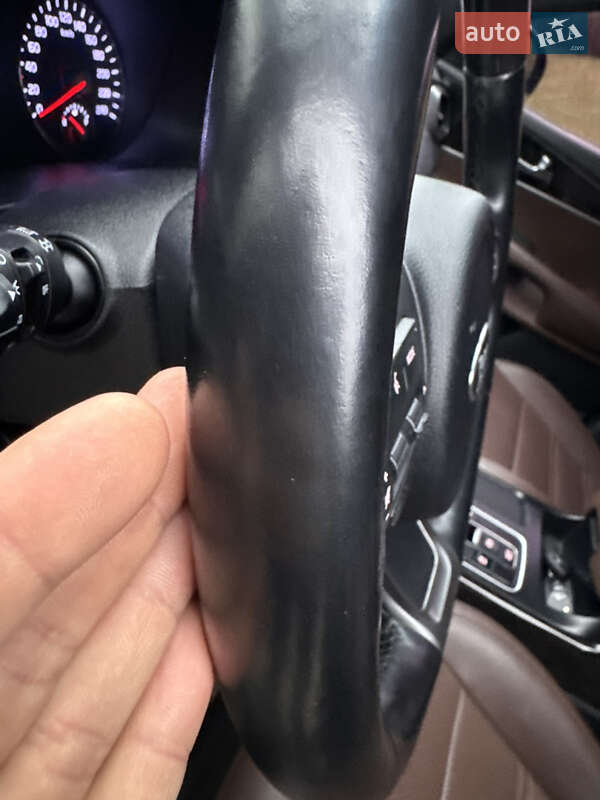 Позашляховик / Кросовер Kia Sorento 2016 в Луцьку