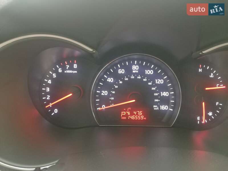 Позашляховик / Кросовер Kia Sorento 2014 в Кам'янець-Подільському фото 29 Позашляховик / Кросовер Kia Sorento 2014 в Кам'янець-Подільському