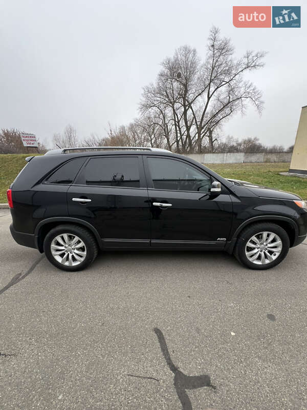 Позашляховик / Кросовер Kia Sorento 2011 в Борисполі